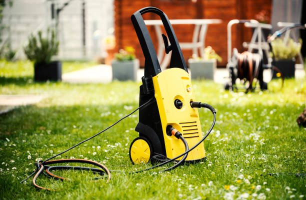 Professional Pressure Washing Services in Charlotte, TX